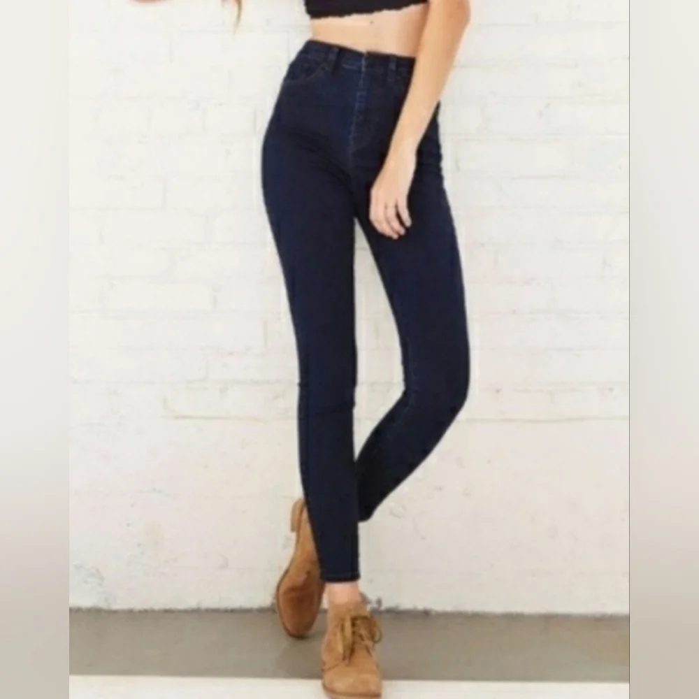 BDG High Rise Twig Ankle Jeans Dark Wash Size 32